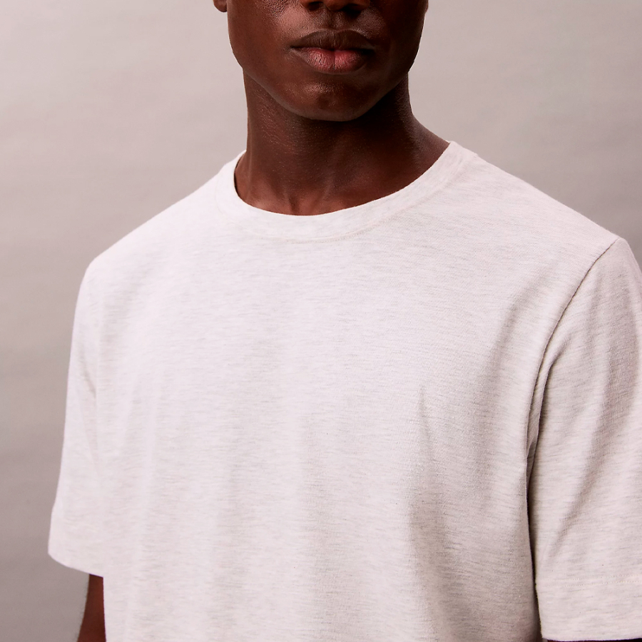 maglietta-sportiva-traspirante-e-ad-asciugatura-rapida maglietta-sportiva-traspirante-e-ad-asciugatura-rapida