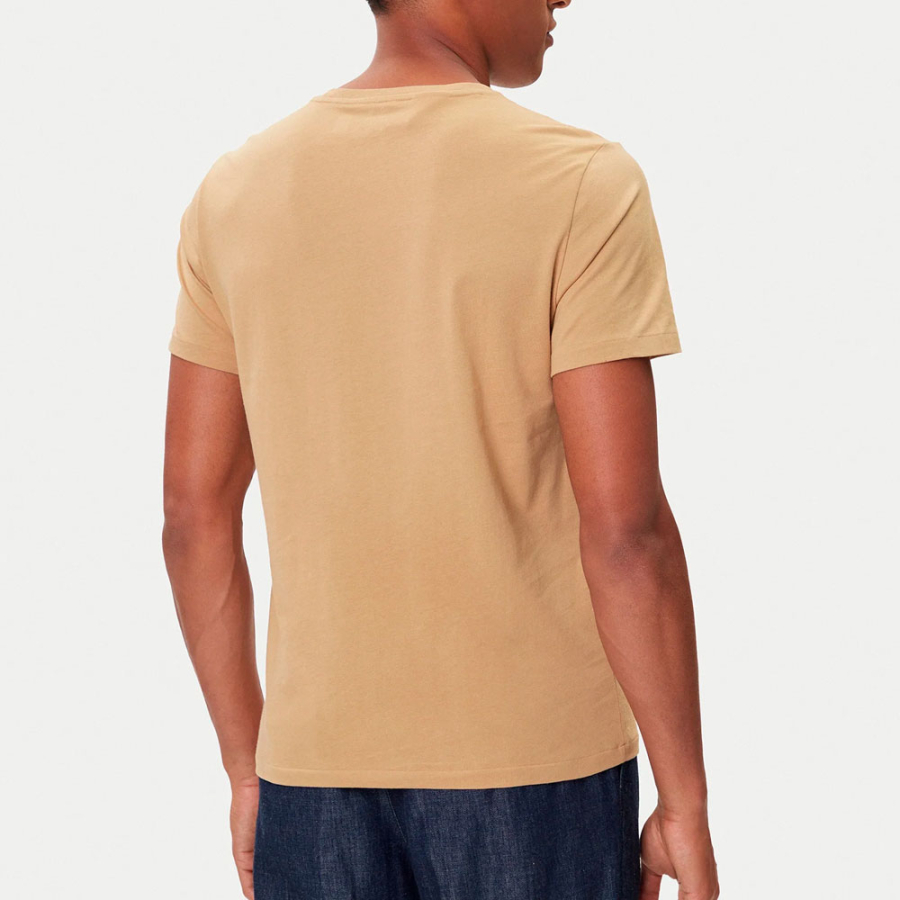 camiseta-de-malha-de-algodao-com-logotipo