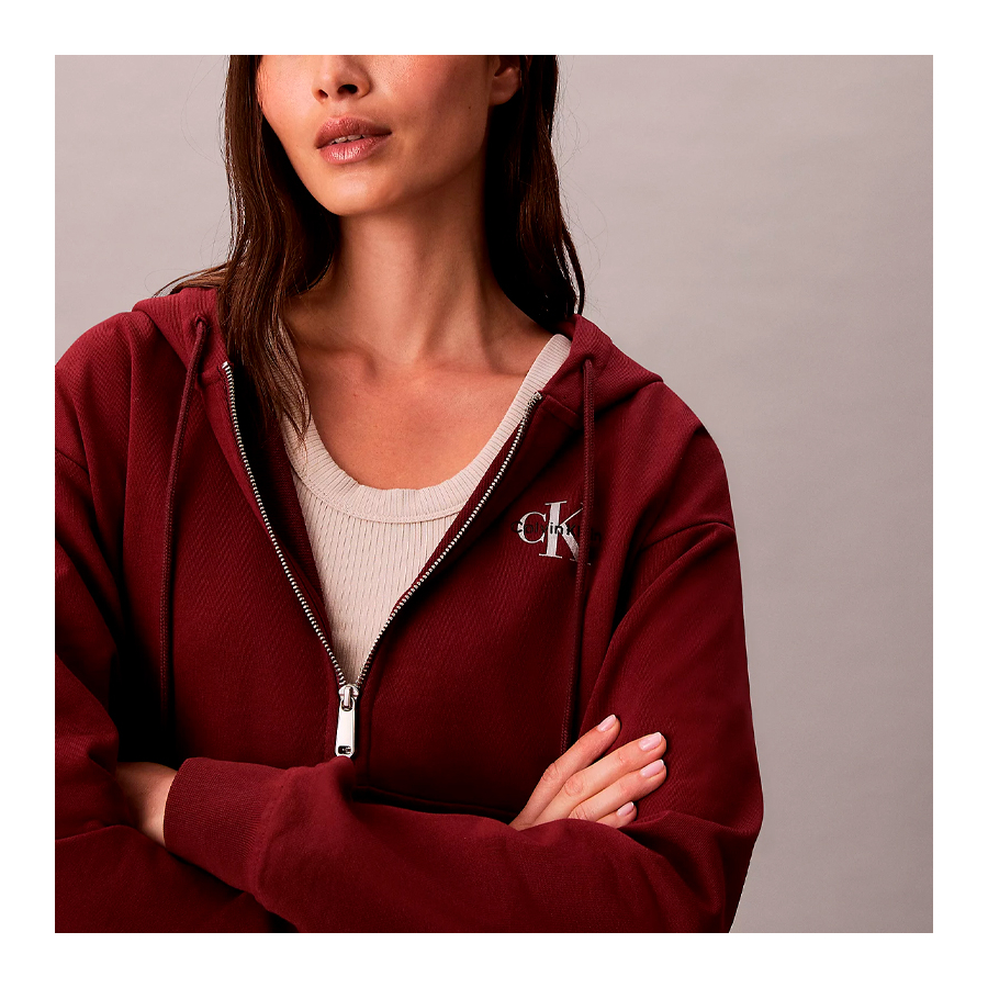 moletom-com-capuz-e-ziper-com-monograma moletom-com-capuz-e-ziper-com-monograma