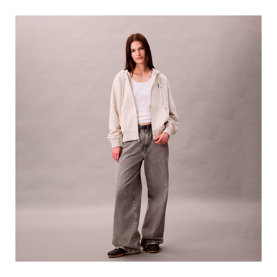 kapuzenjacke-mit-reissverschluss-und-monogramm kapuzenjacke-mit-reissverschluss-und-monogramm