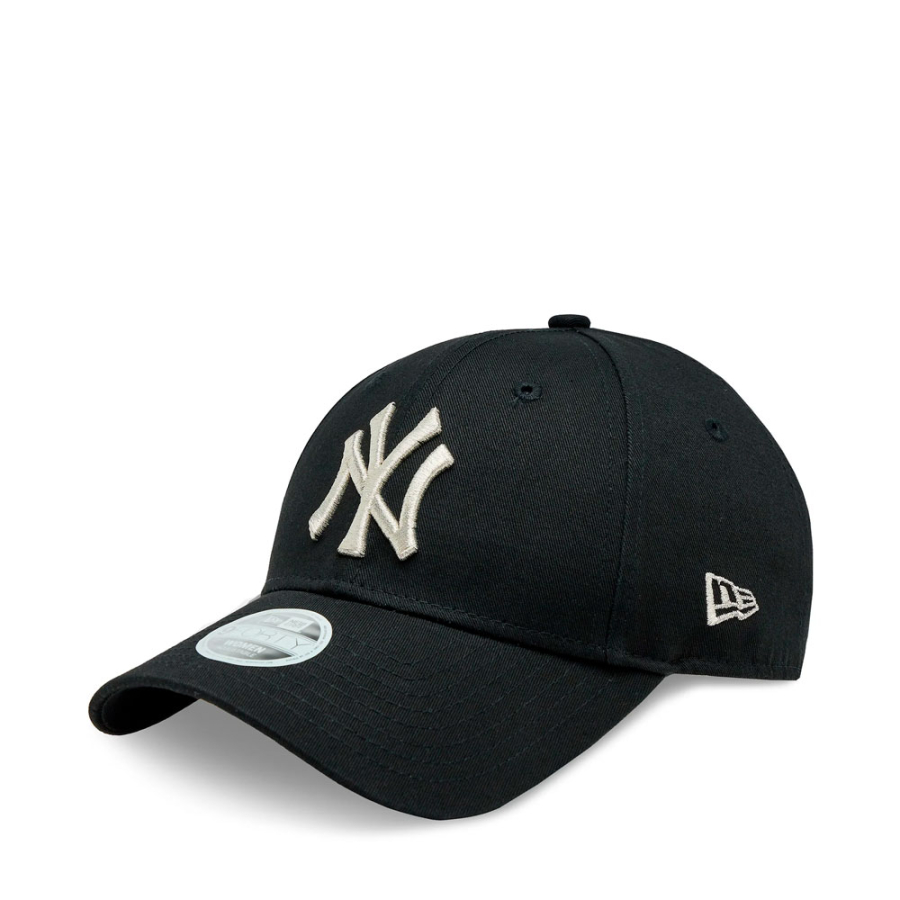 casquette-avec-logo-metallique casquette-avec-logo-metallique
