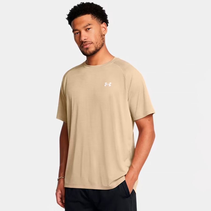 tech-textured-short-sleeve-t-shirt tech-textured-short-sleeve-t-shirt