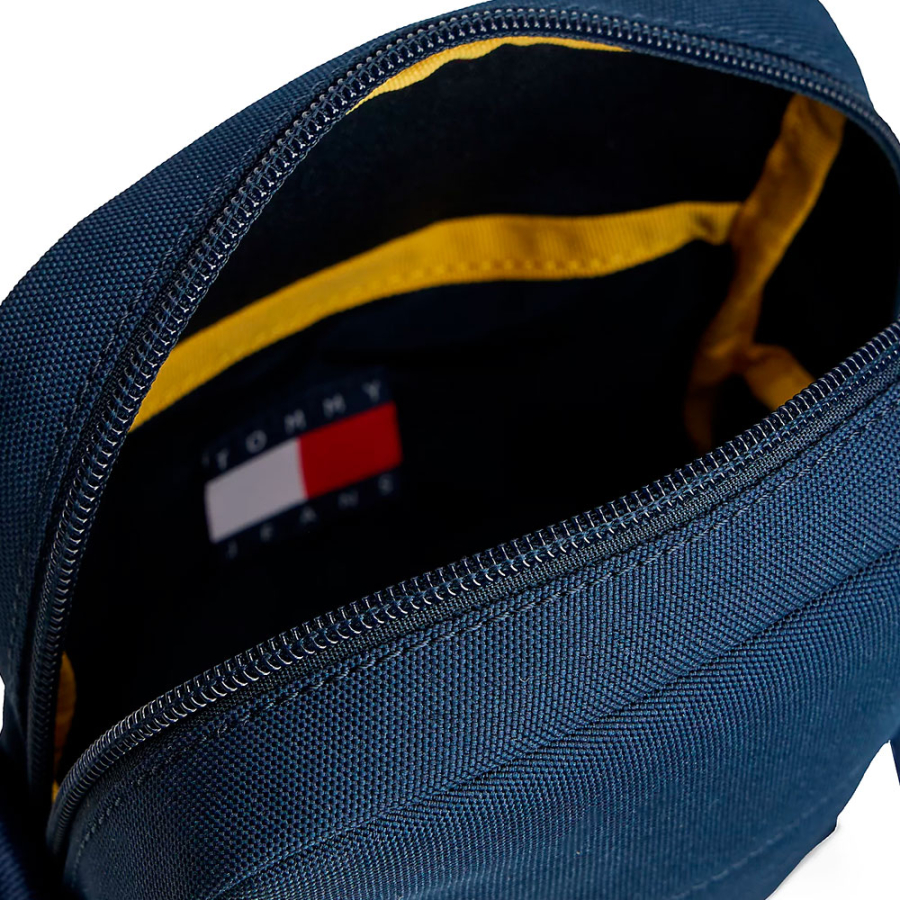 borsa-a-tracolla-reporter-essential-inscription borsa-a-tracolla-reporter-essential-inscription