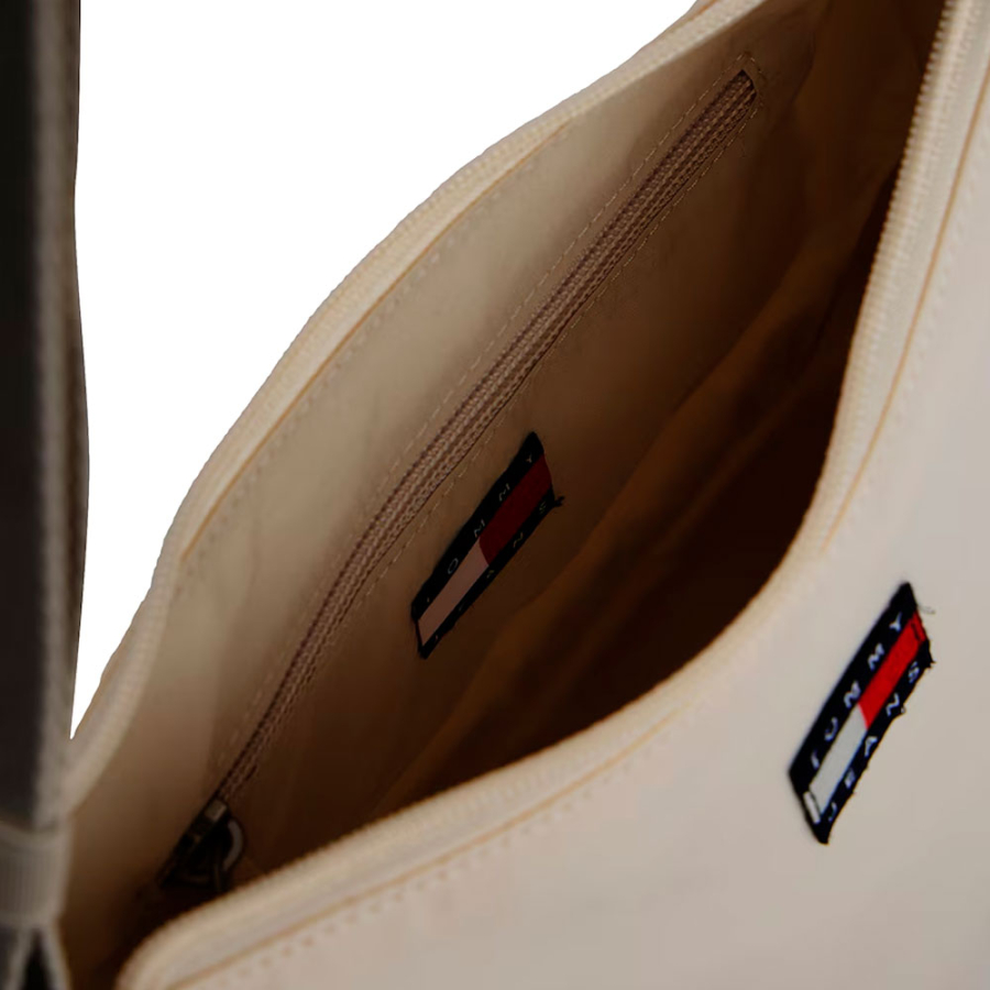 umhangetasche-mit-logo