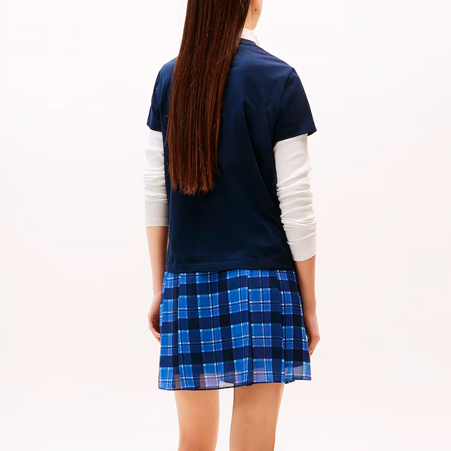 t-shirt-mit-rundhalsausschnitt-und-linearem-logo t-shirt-mit-rundhalsausschnitt-und-linearem-logo