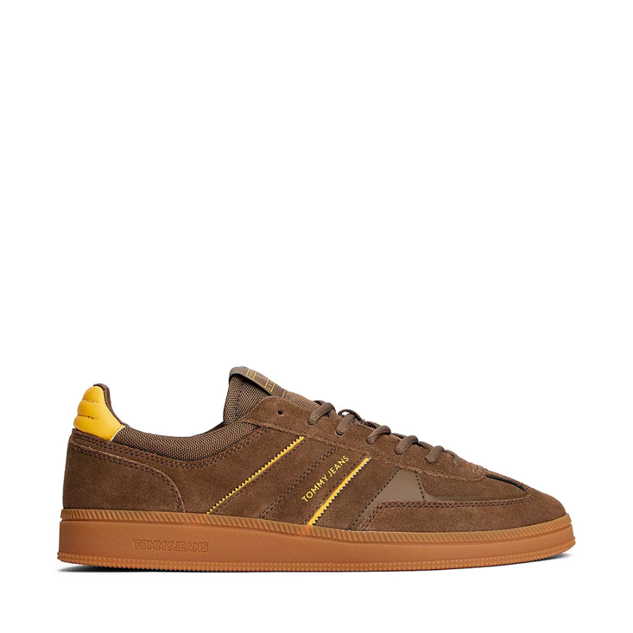 les-baskets-en-daim-greenwich les-baskets-en-daim-greenwich