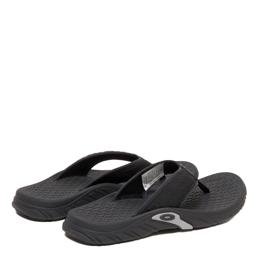 operative-flip-flop