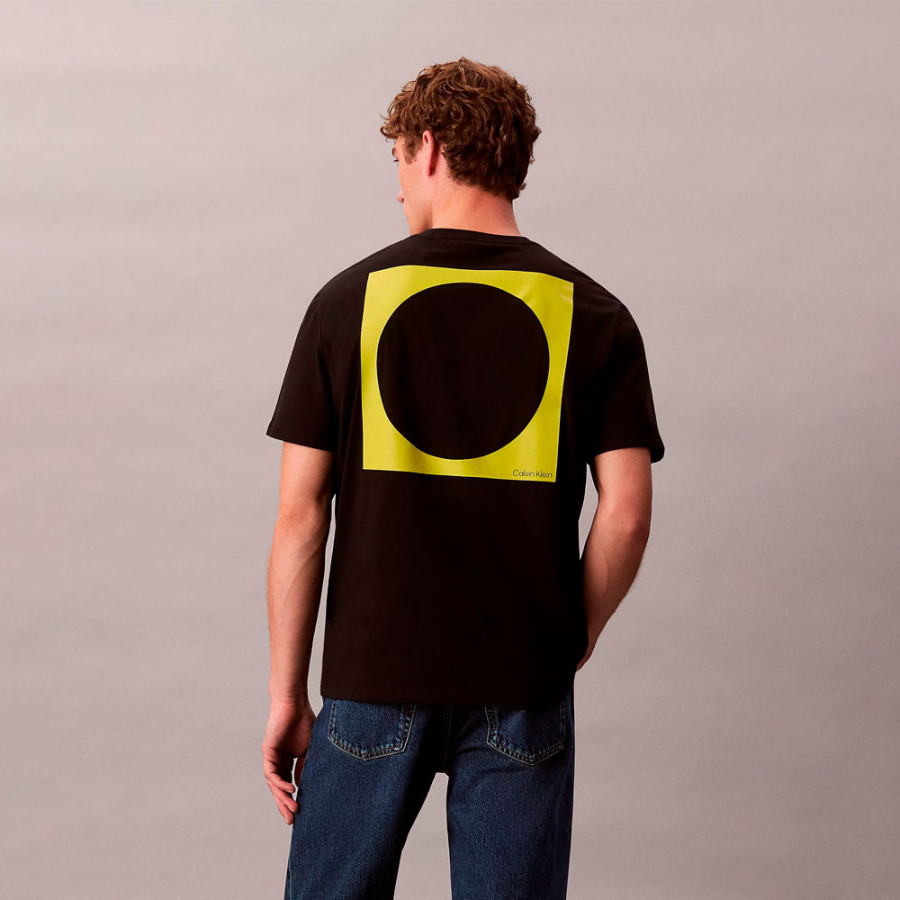 camiseta-holgada-grafica-de-circulos camiseta-holgada-grafica-de-circulos