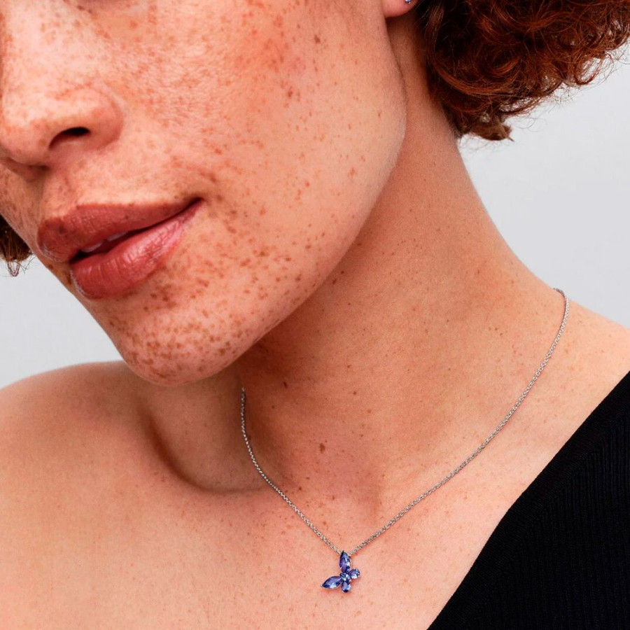 butterfly-necklace-394232c01 butterfly-necklace-394232c01