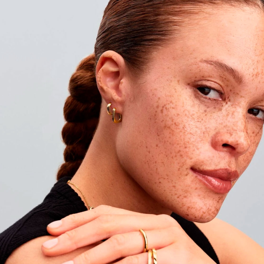 orecchini-abbraccio-intrecciato-263871c00 orecchini-abbraccio-intrecciato-263871c00