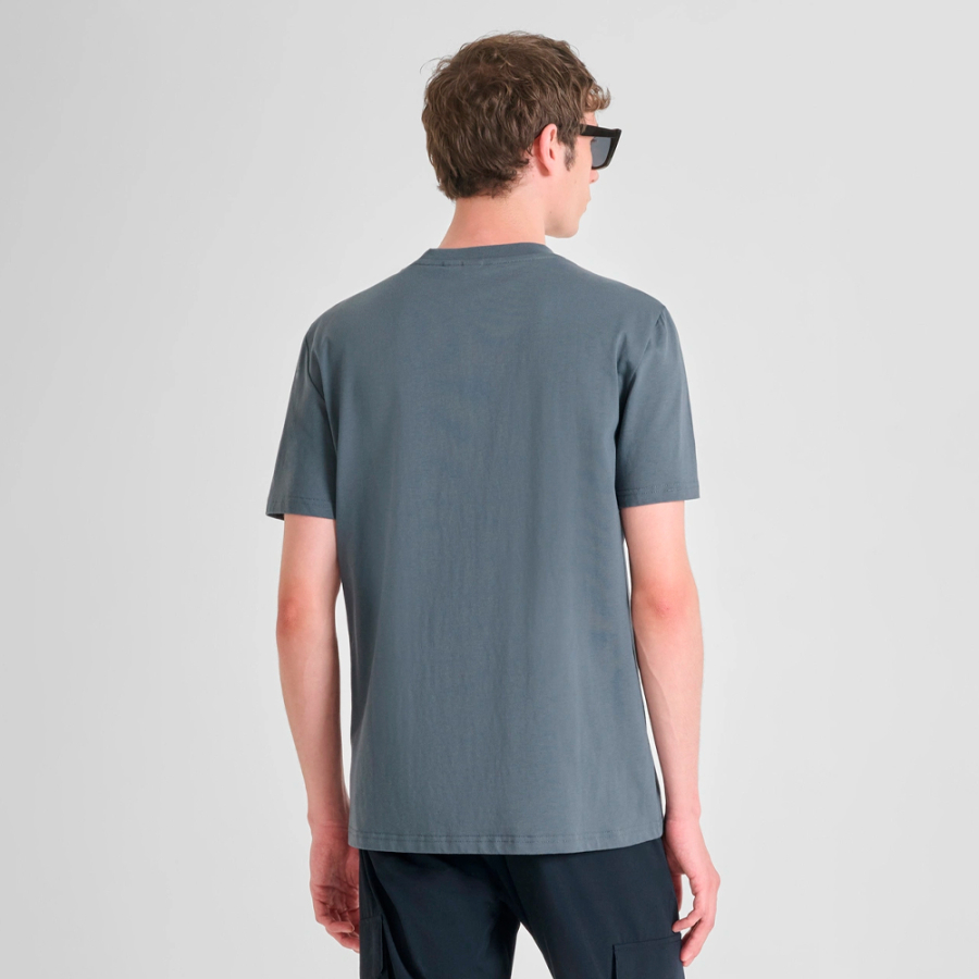 camiseta-regular-fit-con-logotipo-estampado camiseta-regular-fit-con-logotipo-estampado