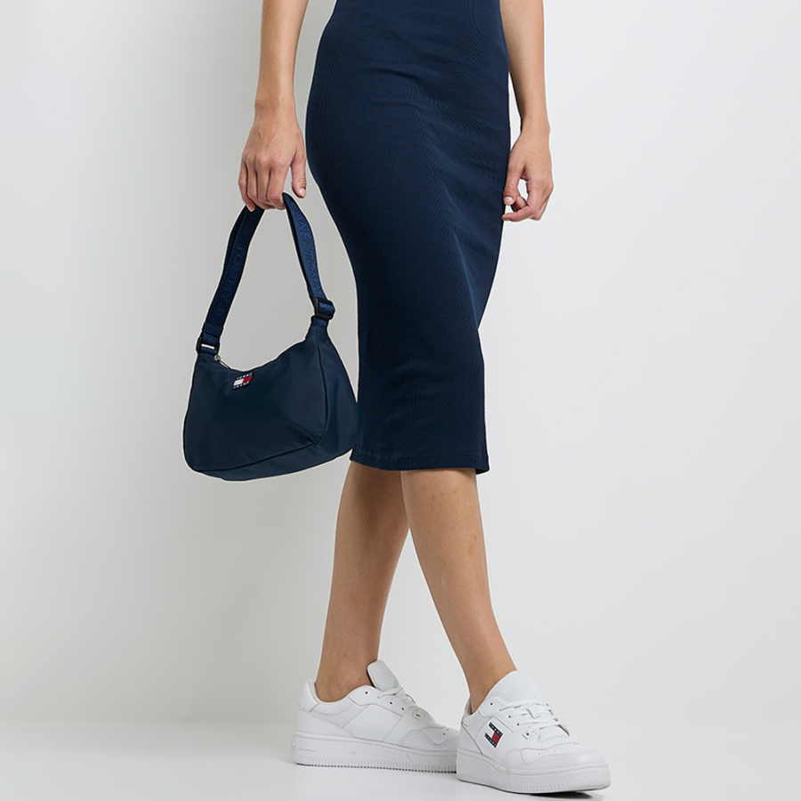 shoulder-bag-with-logo shoulder-bag-with-logo