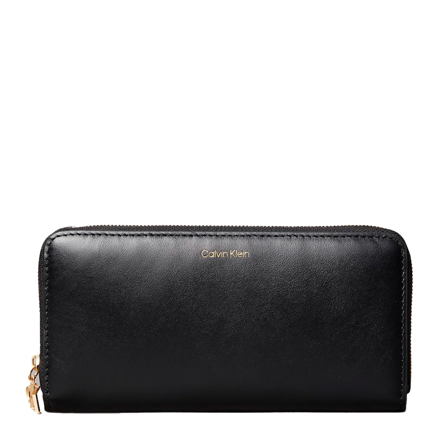 portefeuille-long-a-fermeture-eclair-avec-monogramme portefeuille-long-a-fermeture-eclair-avec-monogramme