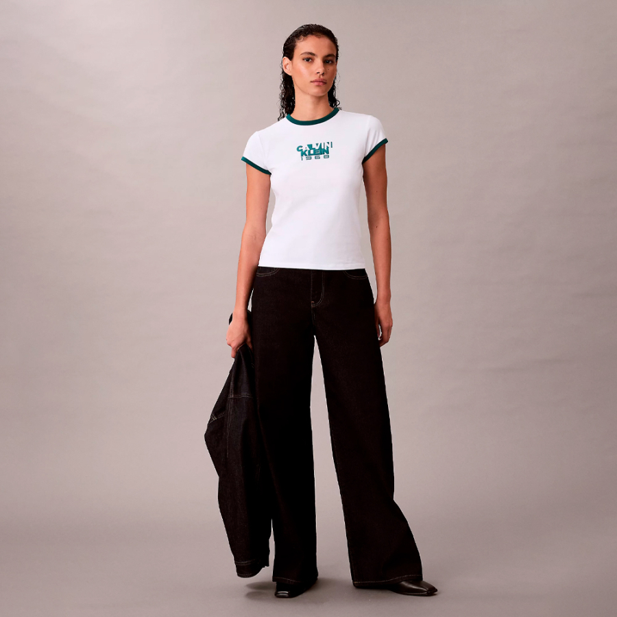 baby-t-shirt-mit-grafischem-logo-von-1968 baby-t-shirt-mit-grafischem-logo-von-1968