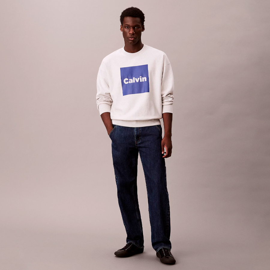 high-quality-loose-fitting-fleece-sweatshirt-with-graphic-logo