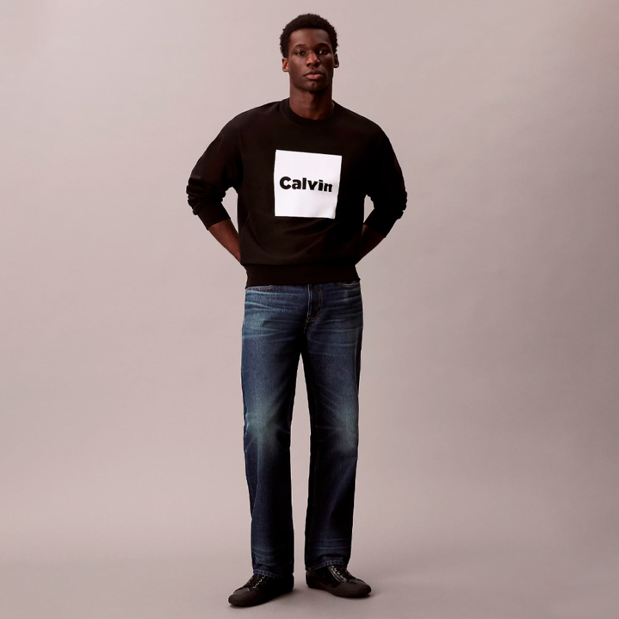 high-quality-loose-fitting-fleece-sweatshirt-with-graphic-logo