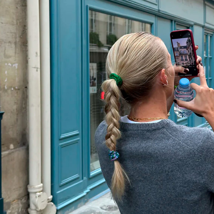 scrunchie-in-velluto-verde-petrolio scrunchie-in-velluto-verde-petrolio