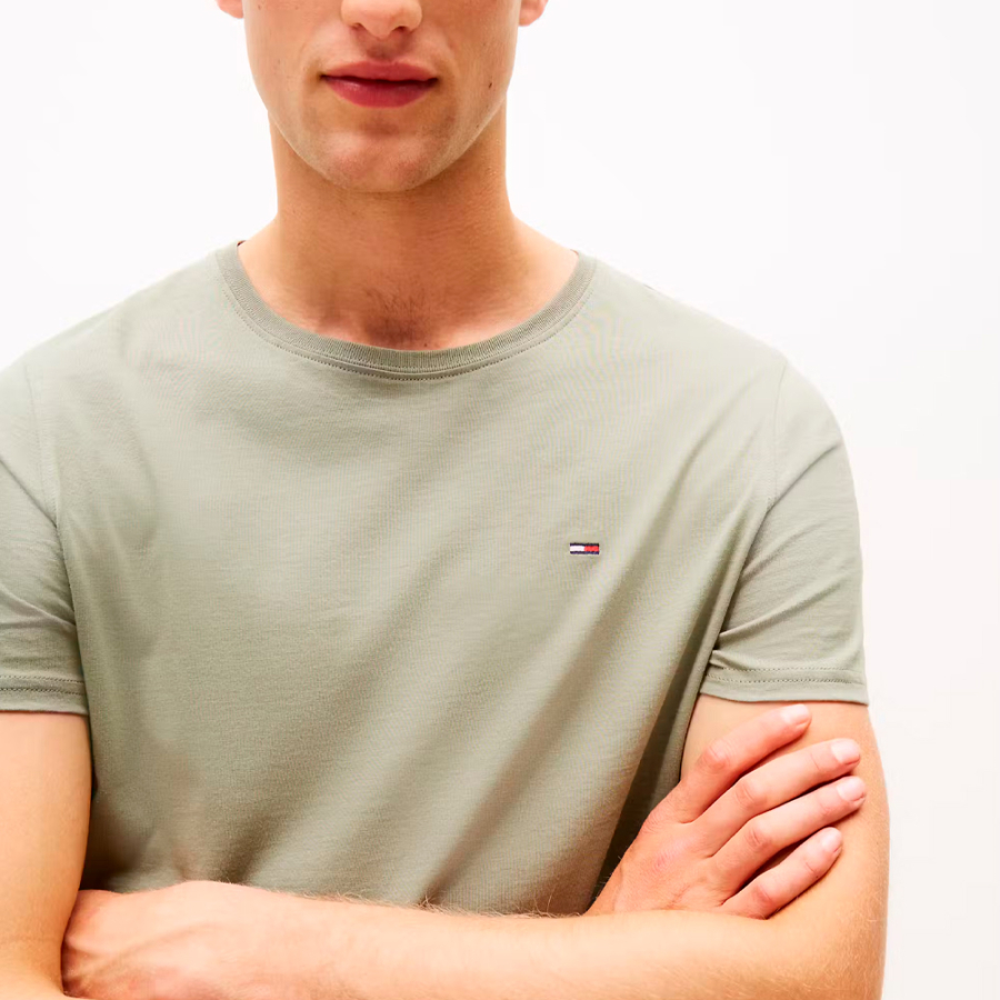 camiseta-con-corte-slim camiseta-con-corte-slim