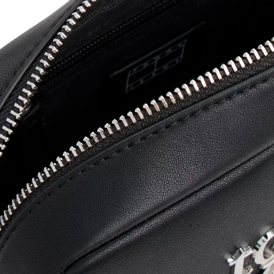 borsa-a-tracolla-con-scritta-in-grassetto borsa-a-tracolla-con-scritta-in-grassetto