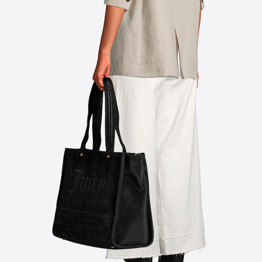 velvet-handbag velvet-handbag