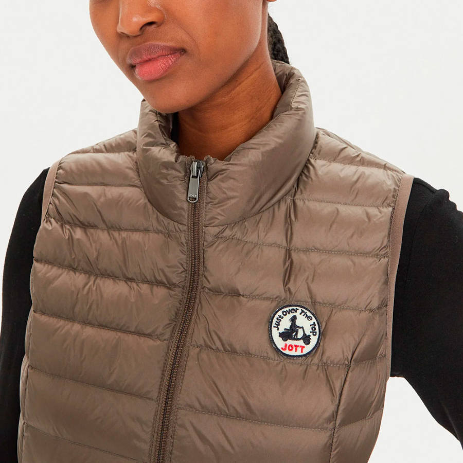 gilet-leggero-in-piuma gilet-leggero-in-piuma
