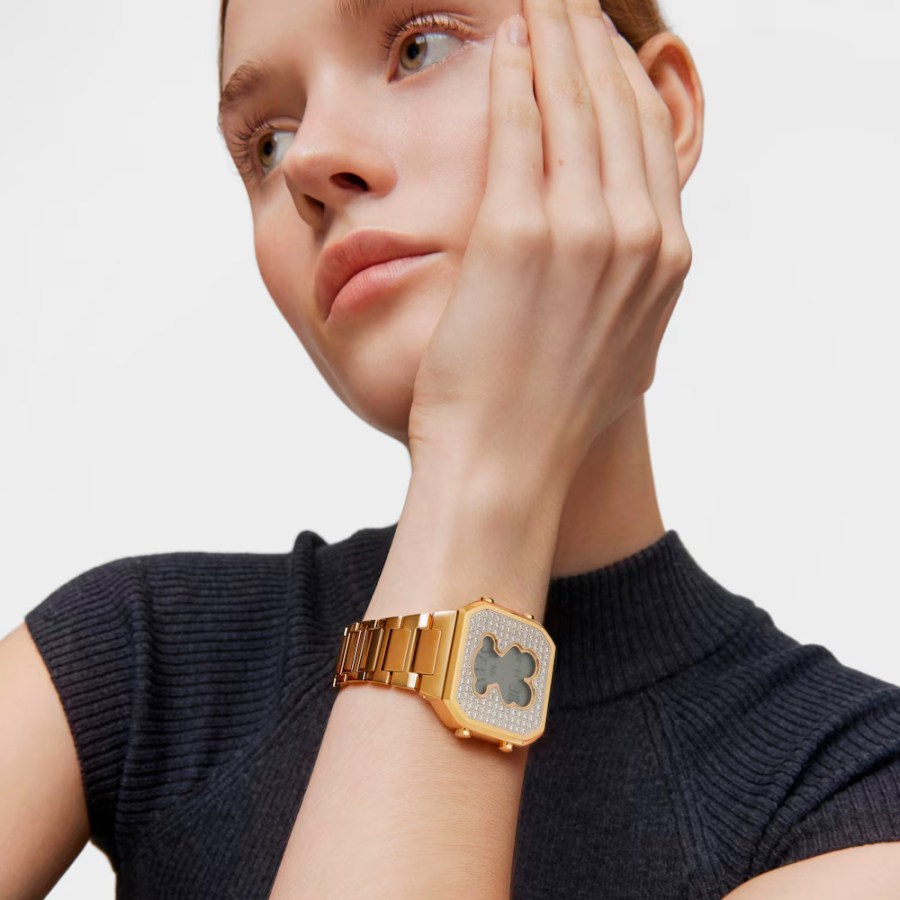 montre-numerique-d-bear-avec-bracelet-en-acier-ipg-dore-et-zircone-cubique montre-numerique-d-bear-avec-bracelet-en-acier-ipg-dore-et-zircone-cubique
