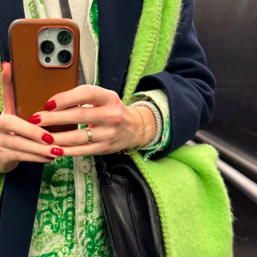 ivory-glitter-scrunchie ivory-glitter-scrunchie