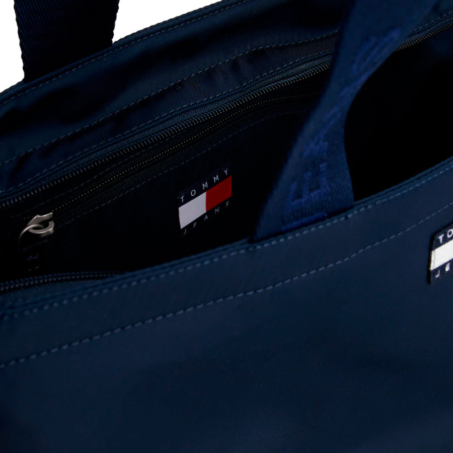 sac-fourre-tout-avec-inscription sac-fourre-tout-avec-inscription