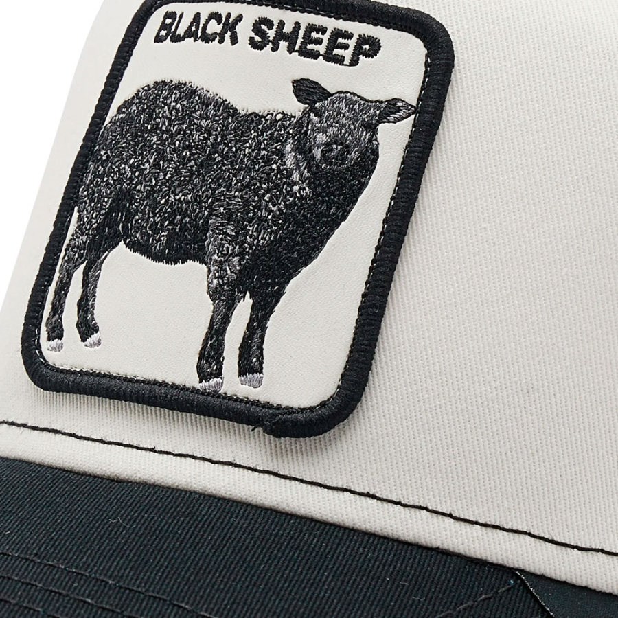 le-bonnet-du-mouton-noir le-bonnet-du-mouton-noir