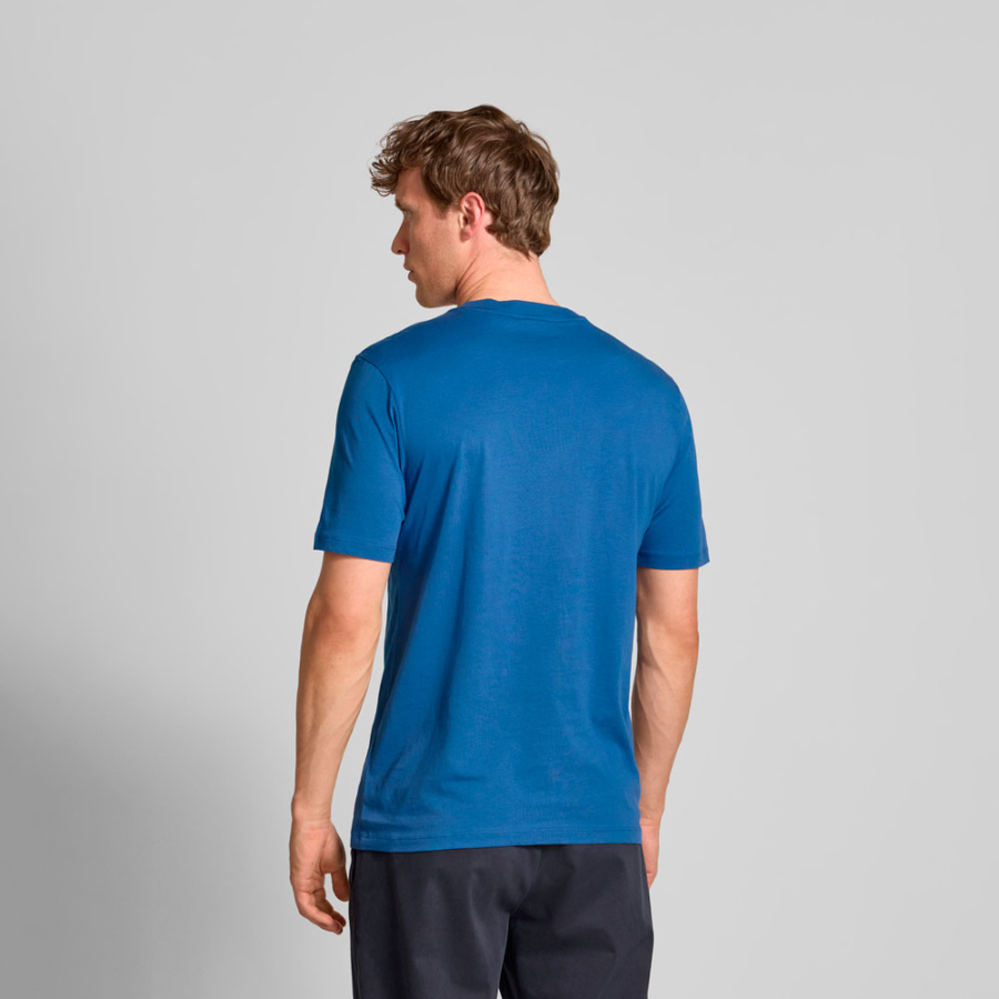 t-shirt-mit-aufgedrucktem-logo t-shirt-mit-aufgedrucktem-logo