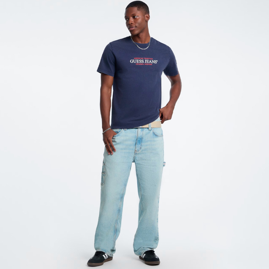 maglietta-con-logo-stampato