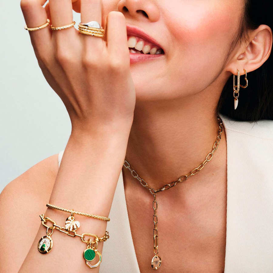 pingente-medalhao-de-abelha-763417c01 pingente-medalhao-de-abelha-763417c01