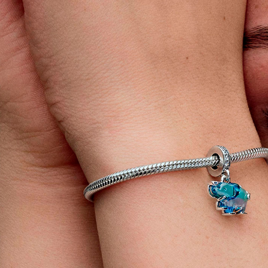 charm-colgante-de-cristal-azul-elefante-793339c01 charm-colgante-de-cristal-azul-elefante-793339c01