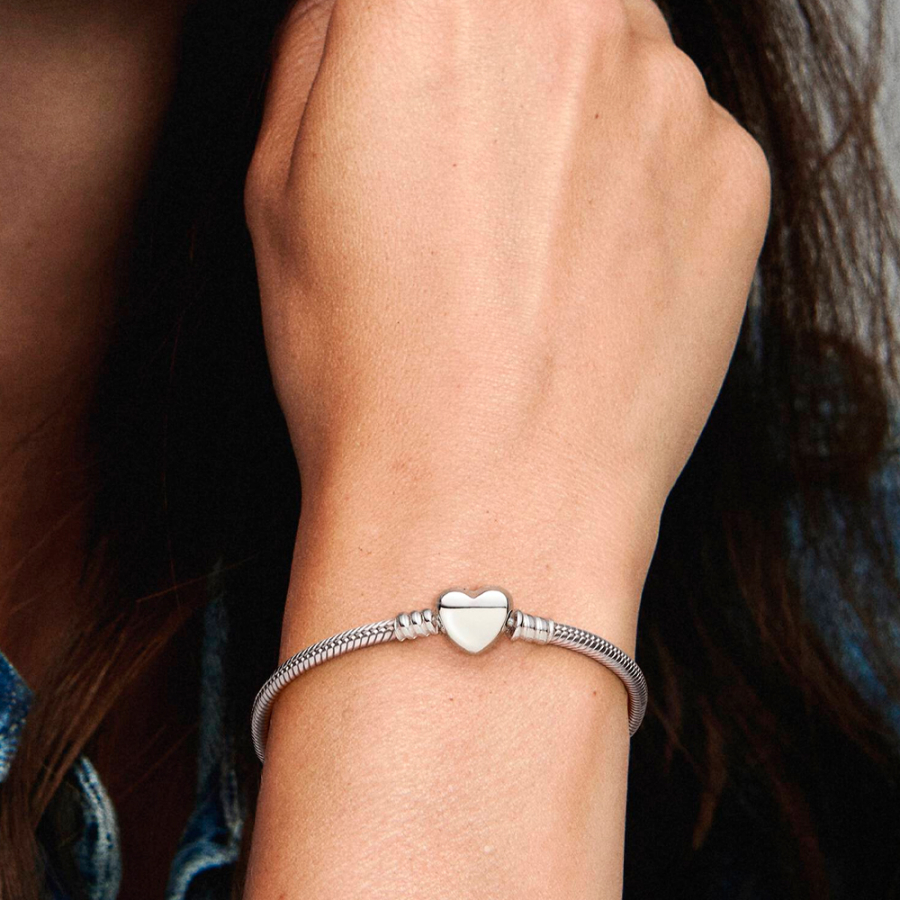 bracelet-moments-motif-chaine-serpent-fermoir-coeur-599206c00 bracelet-moments-motif-chaine-serpent-fermoir-coeur-599206c00