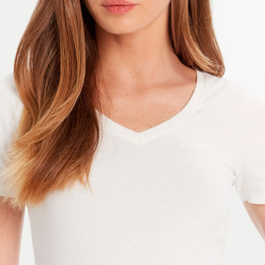 t-shirt-mit-normaler-passform t-shirt-mit-normaler-passform