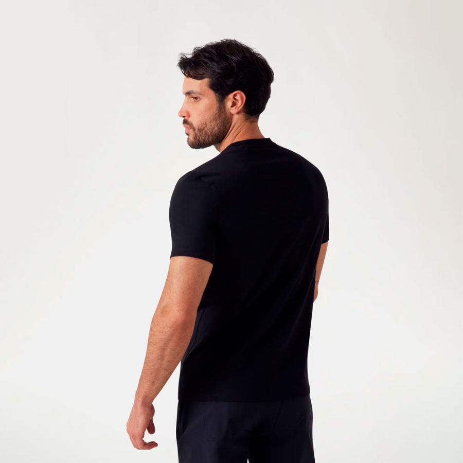 regular-fit-logo-t-shirt regular-fit-logo-t-shirt