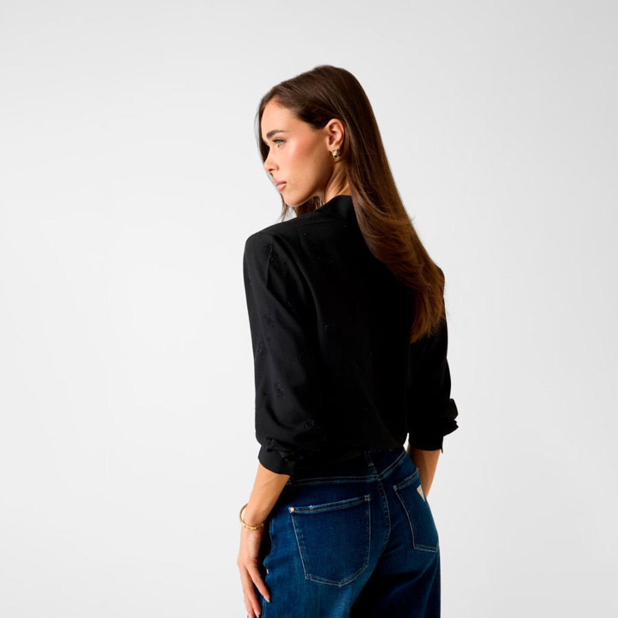 chemise-avec-logo-4g