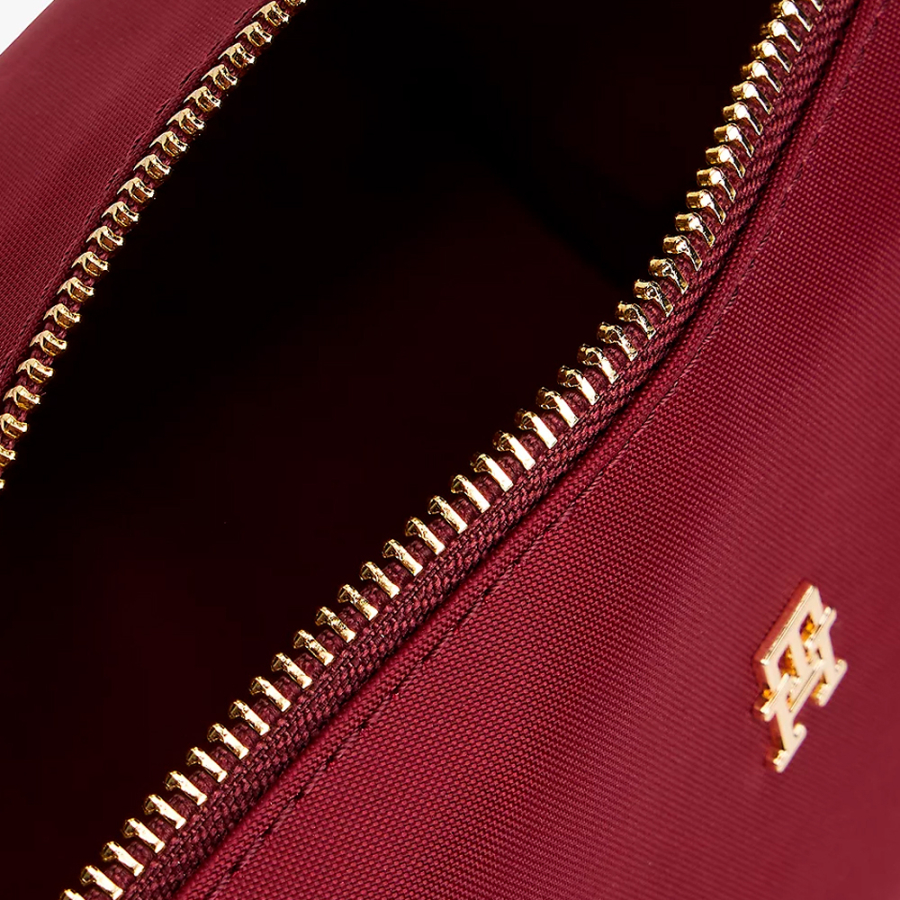 necessaire-com-inscricao-th-e-monograma necessaire-com-inscricao-th-e-monograma