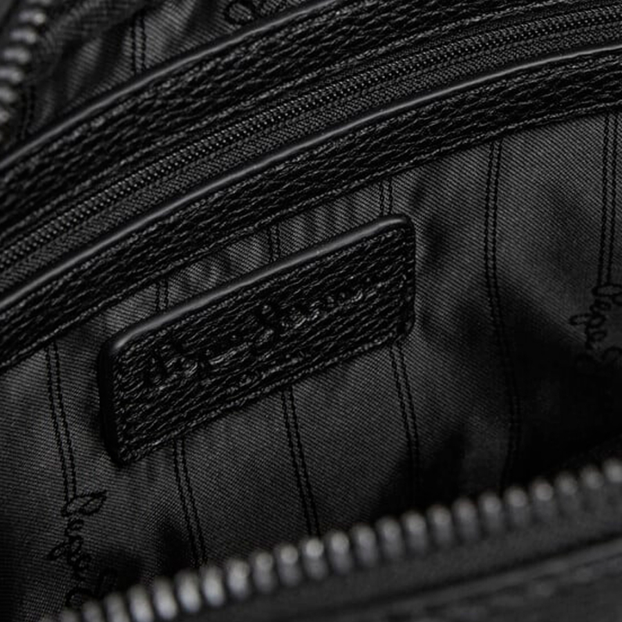 bolsa-de-ombro-em-couro-sintetico bolsa-de-ombro-em-couro-sintetico