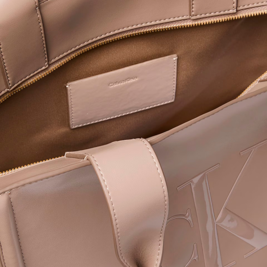 bolsa-de-compras-com-monograma-gravado bolsa-de-compras-com-monograma-gravado