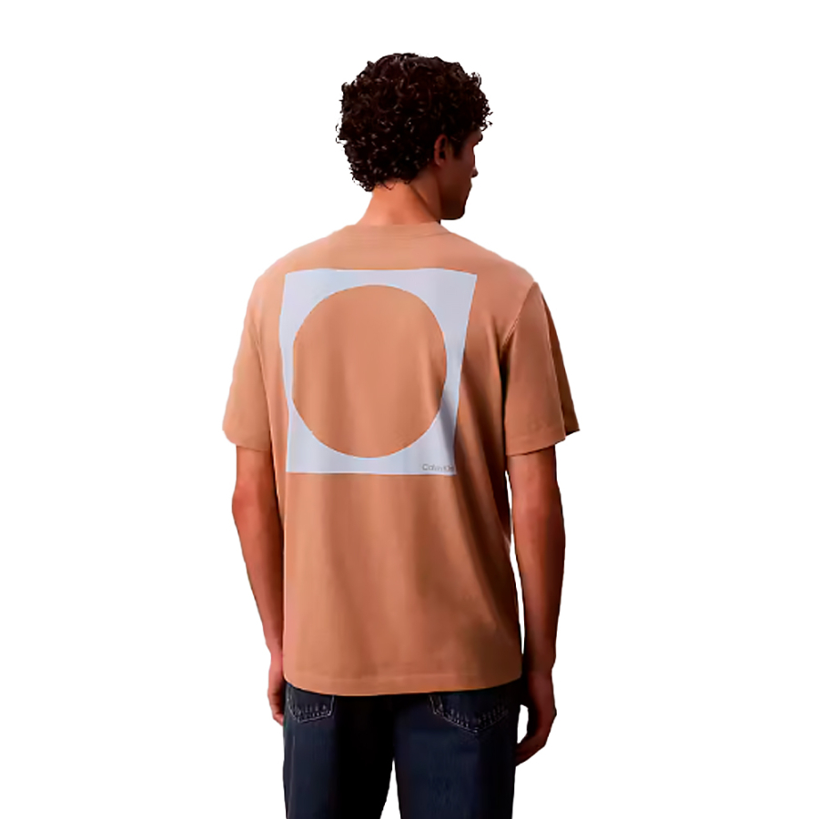 camiseta-holgada-grafica-de-circulos