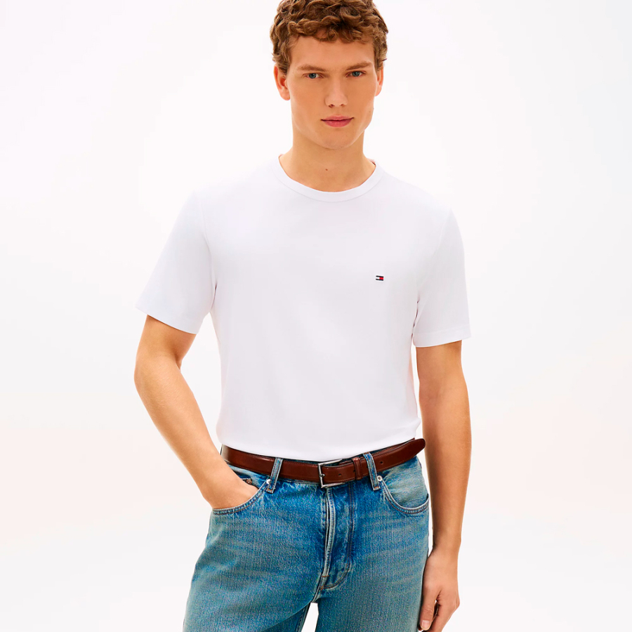 camiseta-performance-con-cuello-redondo camiseta-performance-con-cuello-redondo