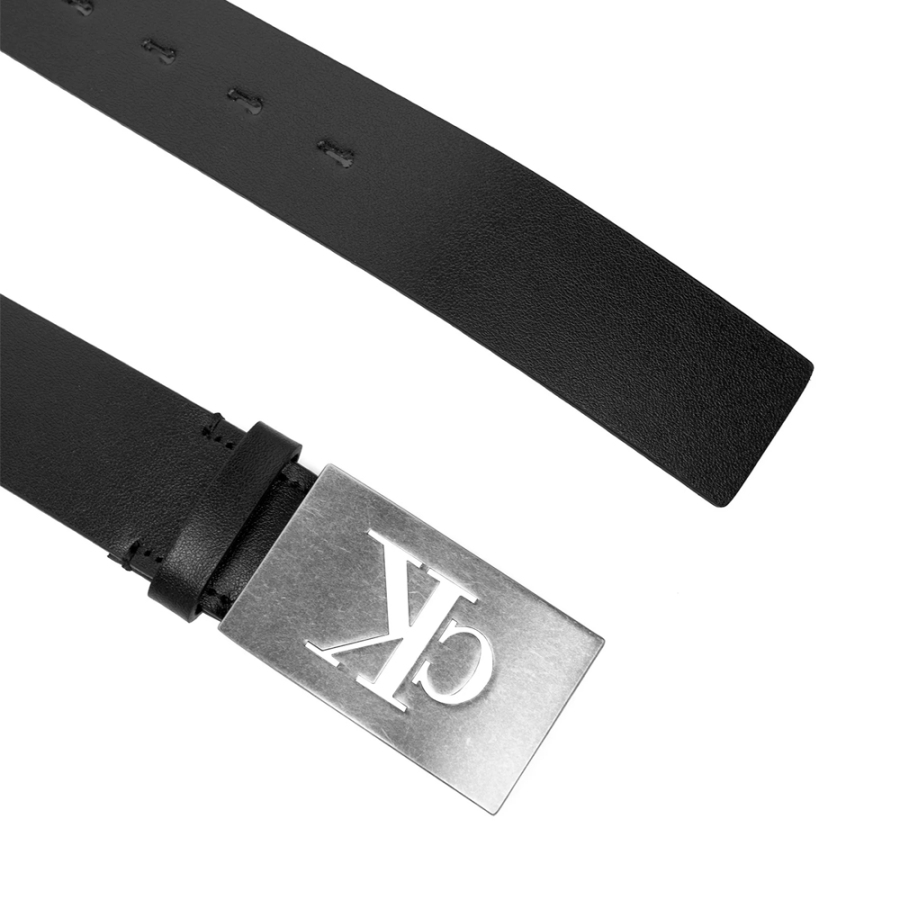 ceinture-a-plaque-lisse