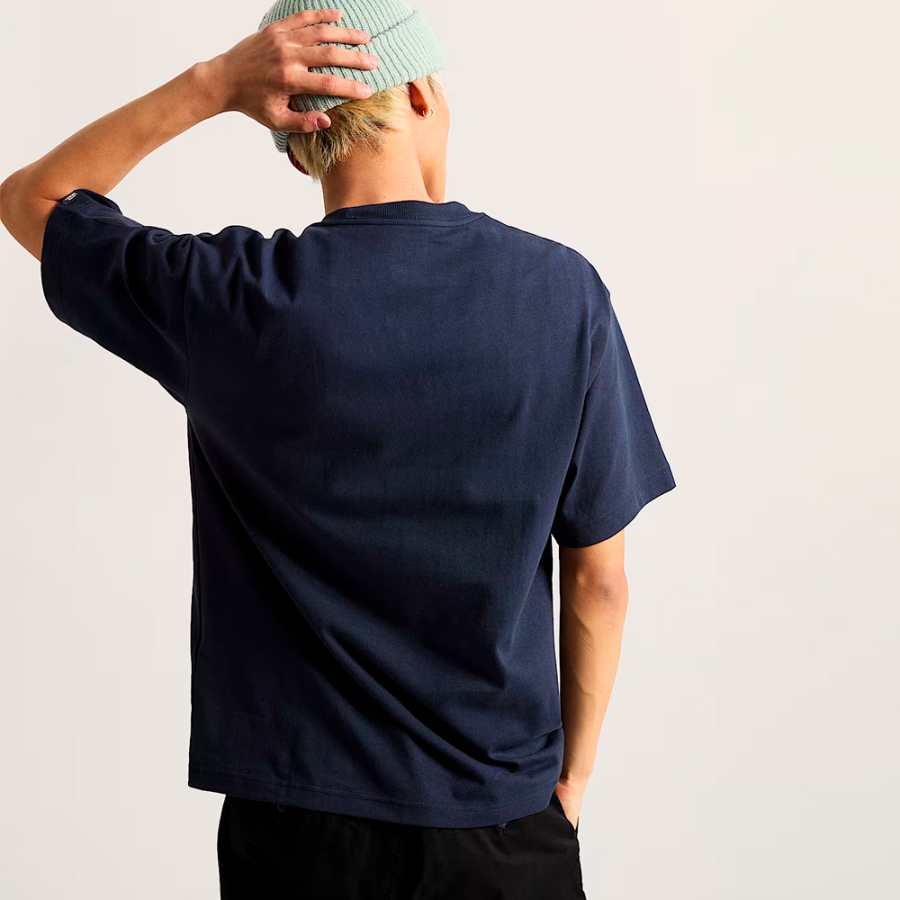 t-shirt-left-chest-logo-ii