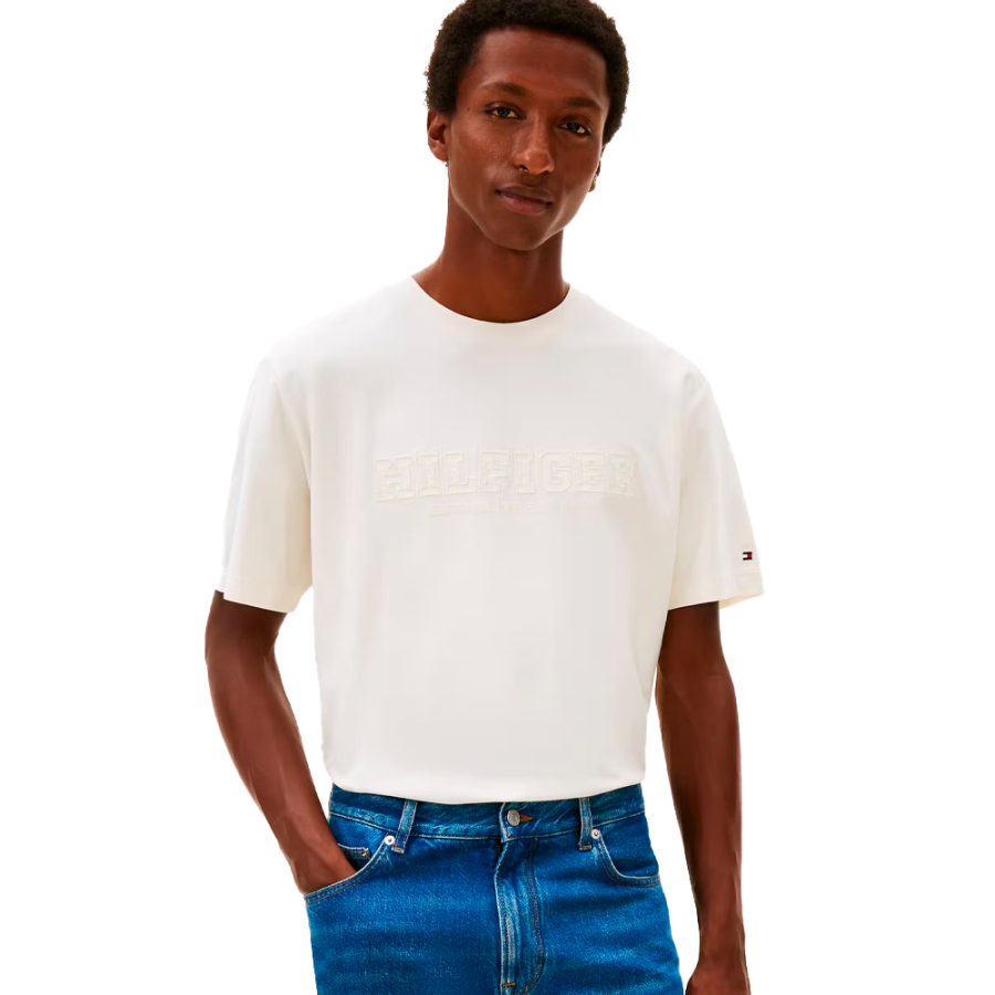 t-shirt-girocollo-con-logo-ricamato t-shirt-girocollo-con-logo-ricamato