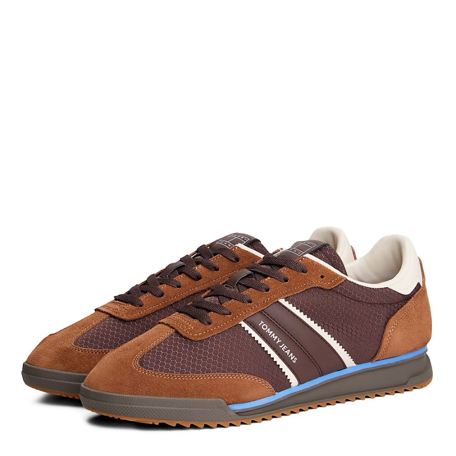 retro-sneakers-with-a-mix-of-textures