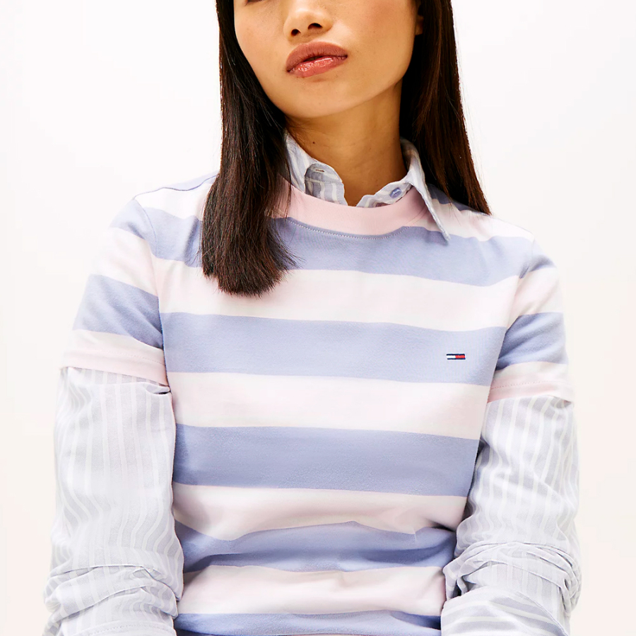 camiseta-de-malha-com-logotipo-bordado camiseta-de-malha-com-logotipo-bordado