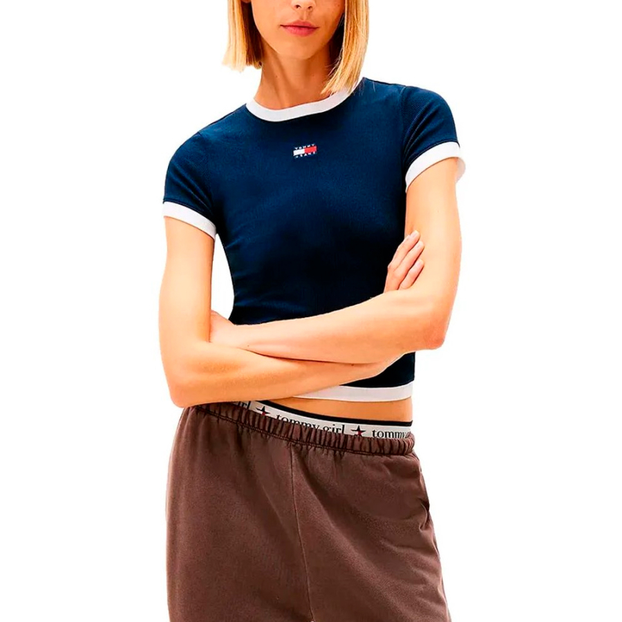 camiseta-tommy-ribbed-slim-fit-com-patch