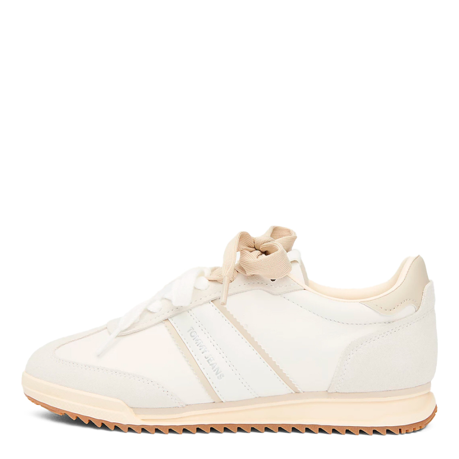 baskets-basses-en-cuir