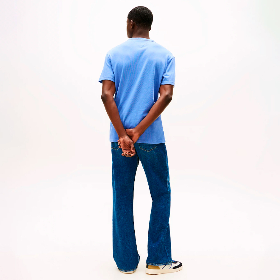 strick-t-shirt-mit-ton-in-ton-aufnaher